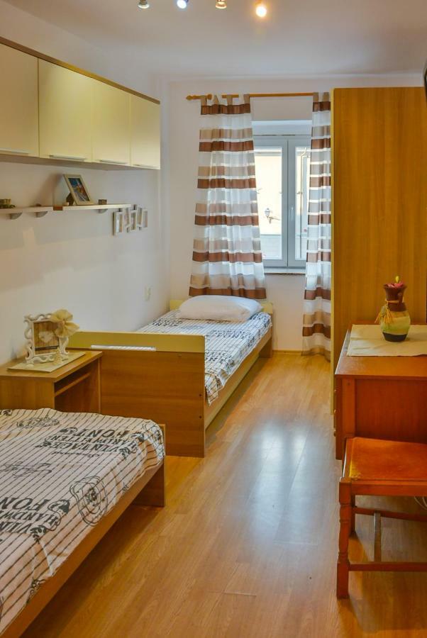 Apartman Pio Senj  Esterno foto